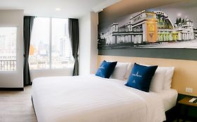 โรงแรมทาราวิส